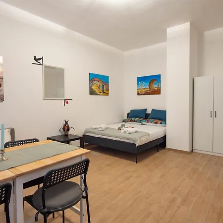 Luxury - Balbo 11 Mono Apartment Milan