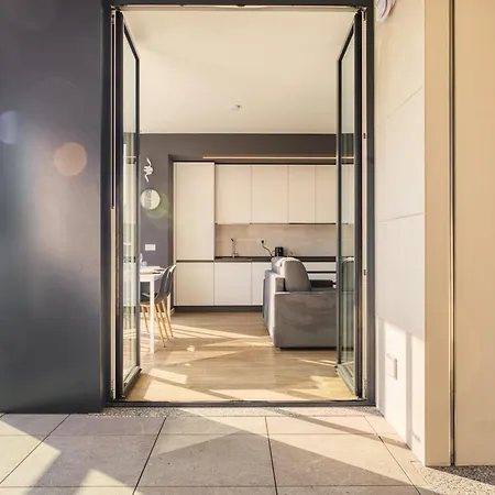 In Financial District 4 Pax Apartment *