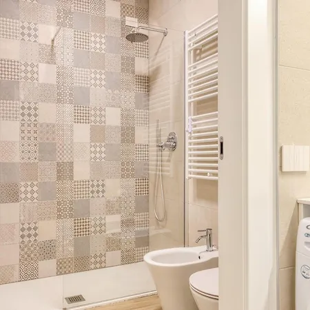 Apartament In Financial District 4 Pax