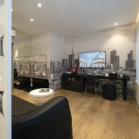 The Street Duomo | A Design Boutique 4*