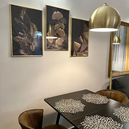 Cozy * Milan