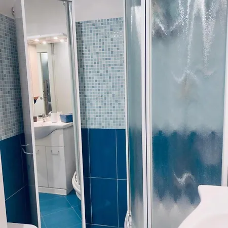 Daire House P&a Centro- Navigli- Bocconi- Porta Romana Milano