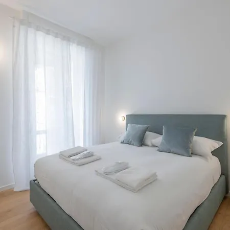 Royal Centro Moscova Apartment *