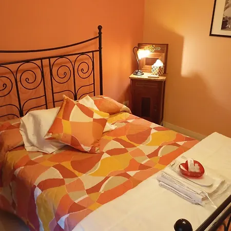 Flores Home, Boho Chic Style & Urban Comfort Navigli, Bocconi, Centro Apartamento *