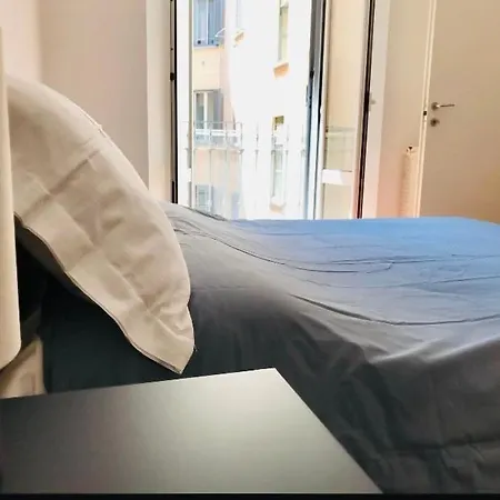 Paola In Porta Venezia Διαμέρισμα *