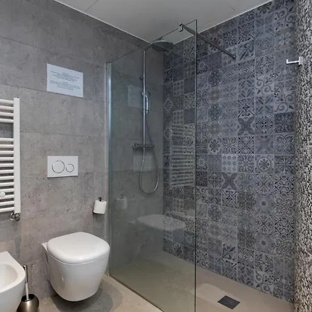 Apartment Xenia - Spacious Three-room In Moscova Area *