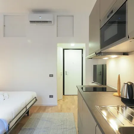 Primopiano - Fogazzaro Apartman *
