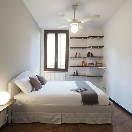 Attico Con Terrazzo Garibaldi - Moscova Apartman