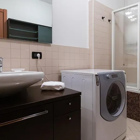 Apartamento Italianway Easy - Ceroni 10 *