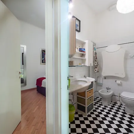Apartment Xenia - Cozy Two-rooms In Corso Vercelli *