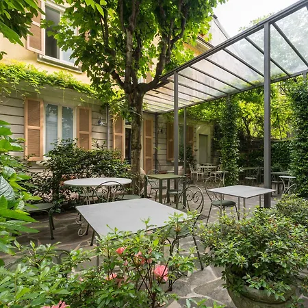 Antica Leonardo Hotel 3*