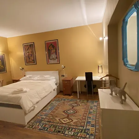 Vfh Stylish Boutique Apartment-city Center Milaan