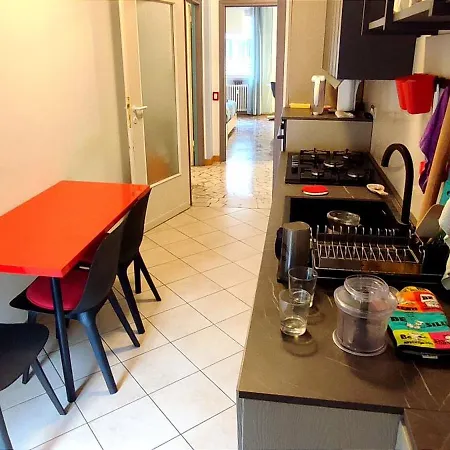 Séjour chez l'habitant 2 Minimal