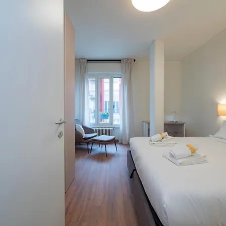 Spacious 2bdr With Balcony Arco-sempione Area, By Rentopolis *