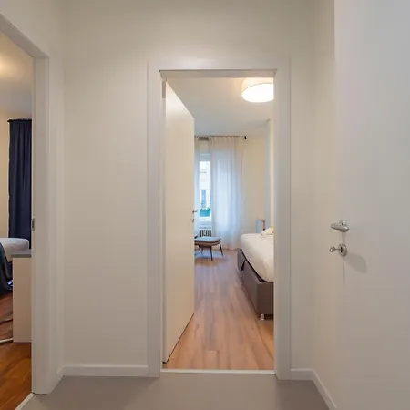 Spacious 2bdr With Balcony Arco-sempione Area, By Rentopolis Appartement *