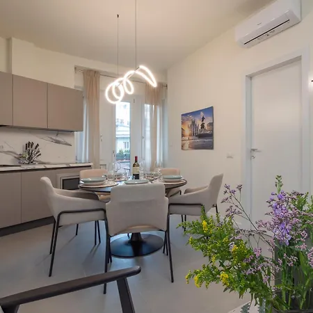 Spacious 2bdr With Balcony Arco-sempione Area, By Rentopolis * Milan