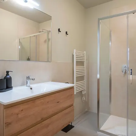 Spacious 2bdr With Balcony Arco-sempione Area, By Rentopolis *