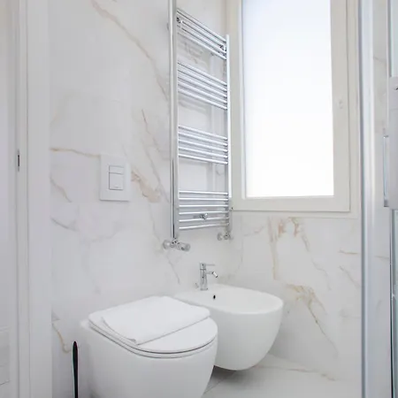 Fontana18 - Duomo View Апартаменты *