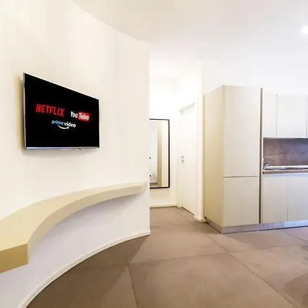 Duomo Stylish Double Near Metro