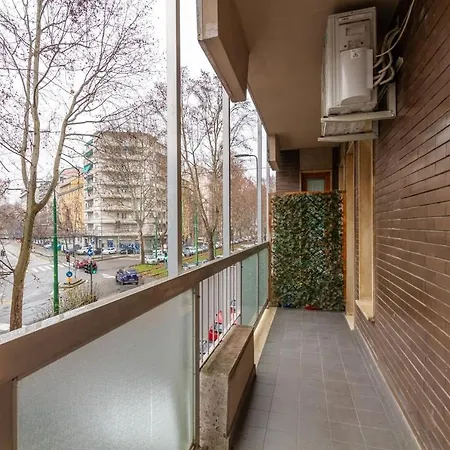 Apartamento Duomo Stylish Double Near Metro Milão