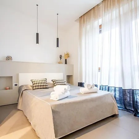 Duomo Stylish Double Near Metro Apartamento *