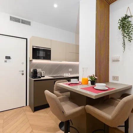 Vitruvio 43 - Stazione