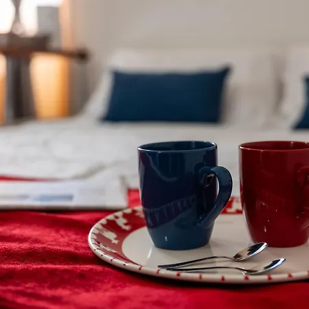 La Tana Di Mart - Zona Navigli - Vicino Metro * Милан