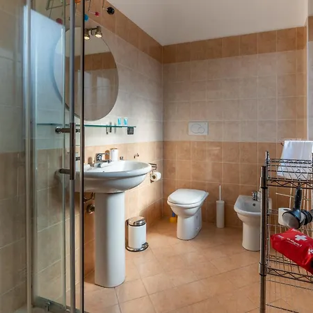 La Tana Di Mart - Zona Navigli - Vicino Metro *