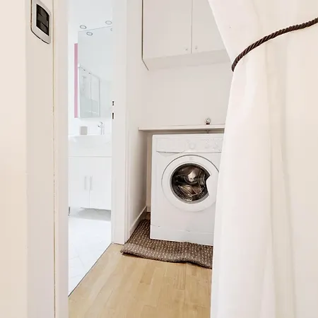 La Corte Di Lambrate * Milán