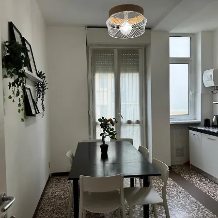 Apartamento Family 15 Min From Center And Airport