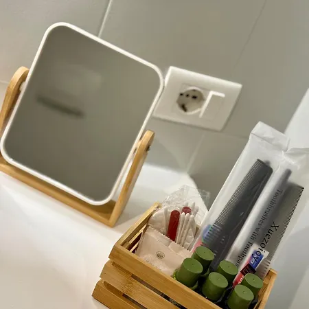 Naviglio - Eleganza E Relax A 2 Min Dalla M4 E Dai Navigli Appartement Milaan