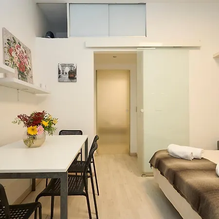 Διαμέρισμα Garden Loft - 20 Minutes Walk From Life-duomo Μιλάνο