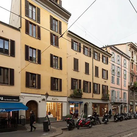 Brera - Castello - Ampio Bilocale Centro דירה