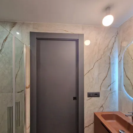 Apartamento Luxury - Arnaboldi 4