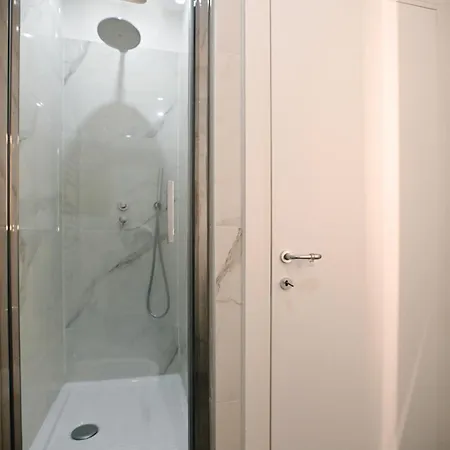 L'arche Comfort & Relax - Urban Avenue House Apartment Milan