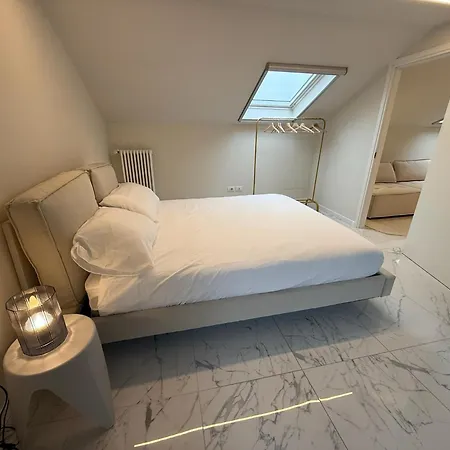 Attico Elegante Con 2 E 2 Bagni In Centro