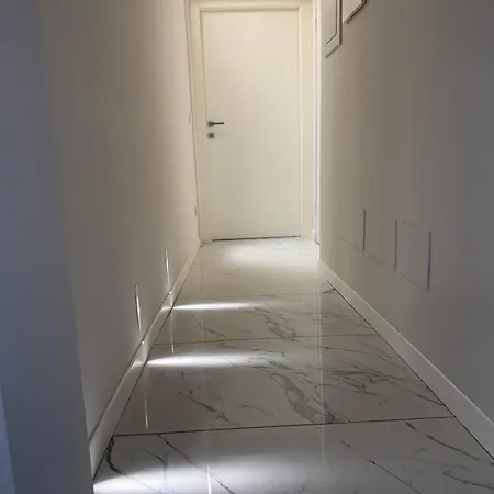 Апартаменты Attico Elegante Con 2 E 2 Bagni In Centro Милан