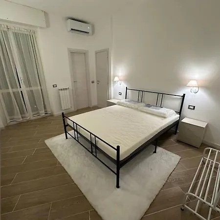 Wayhome In Apartment *