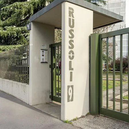 Russoli By Halldis *