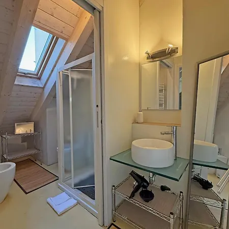 Apartment Rooftop Corso Con Terrazzo Privato Milan