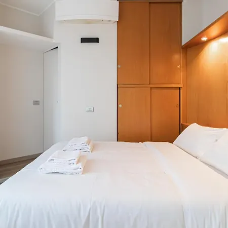 Italianway Easy - Gian Galeazzo 7 Apartment *