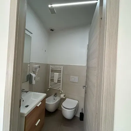 Parea House 5 *