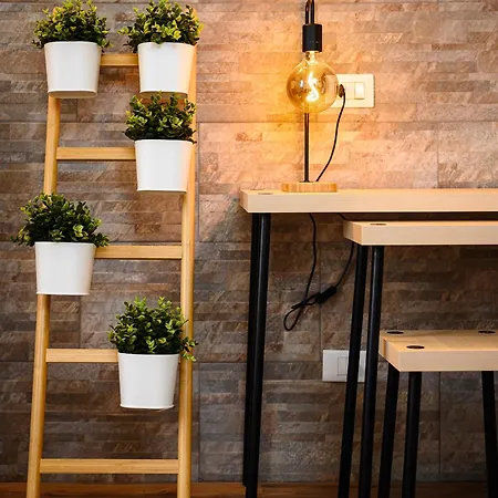 Insubria 8-6 - Monolocale Cool ميلان