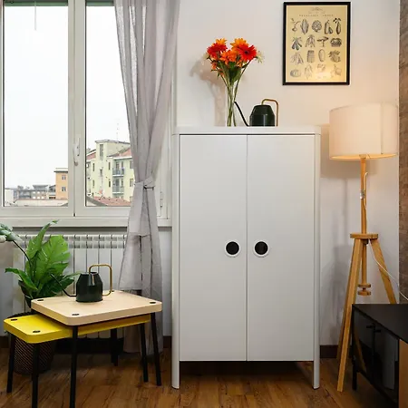 شقة Insubria 8-6 - Monolocale Cool *