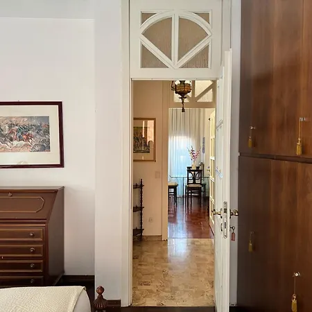 Apartamento Casa Kolbe 8 , Centro M4 Milán