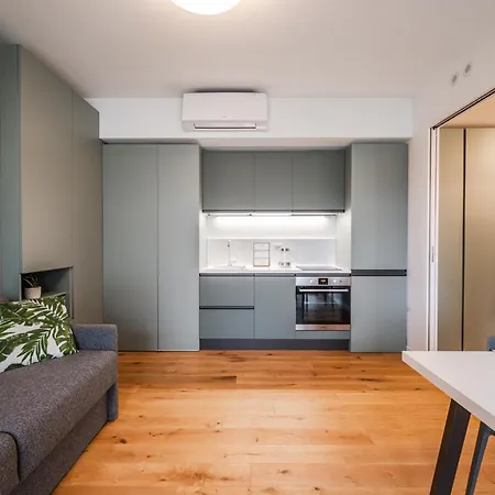 Navigli Cozy Design With Balcony Milán