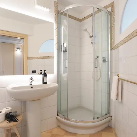 Duomo Cathedral View - Luxury *