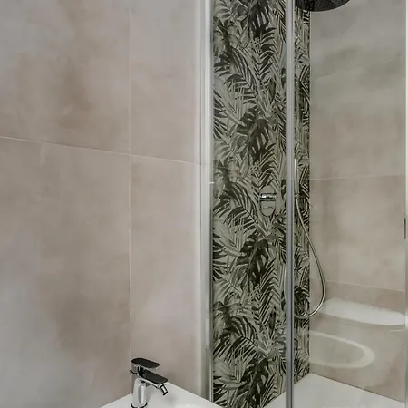 Joivy Beautiful And Modern With 2 Balconies Mediolan