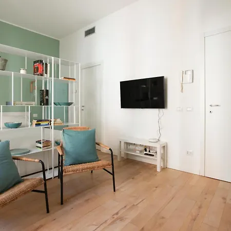 公寓 Hozyhome Isola District *