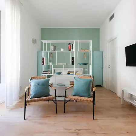公寓 Hozyhome Isola District 米兰